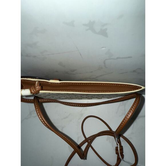 Celine Triomphe Canvas Lambskin Phone Pouch With Flap - Excellent Condition - Picture 5 of 7